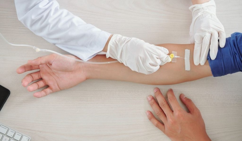 Iron Infusion Therapy: How an Infusion Center Can Help Without a Prescription